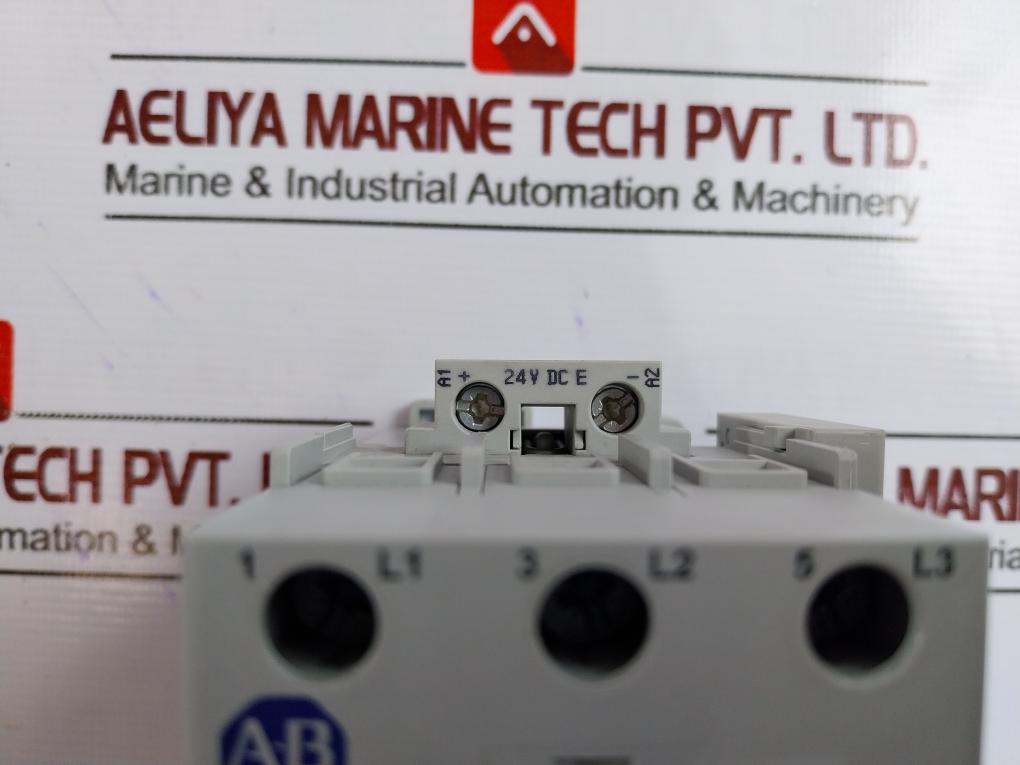 Allen-bradley 100-c43E*00 Contactor Complete Device 24V Dc E