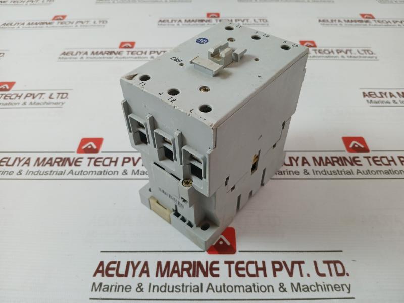 Allen-bradley 100-c85*00 Auxiliary Contactor Ser A Iec 60947-4-1 690V 100A