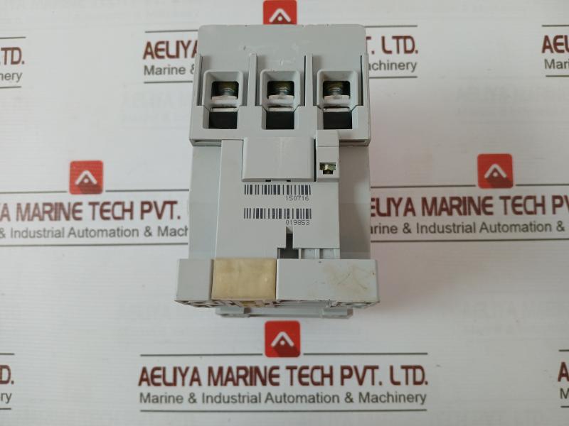 Allen-bradley 100-c85*00 Auxiliary Contactor Ser A Iec 60947-4-1 690V 100A
