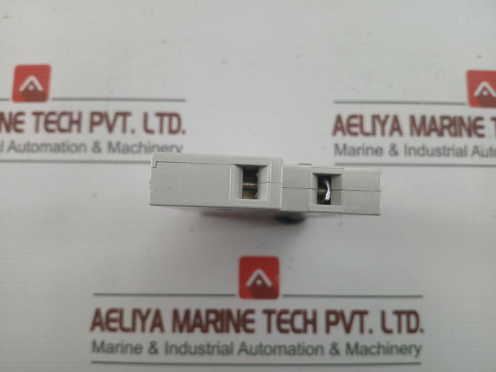 Allen-bradley 600V 10A Auxiliary Contact Block 100-d