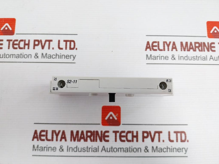 Allen-bradley Auxiliary Contact Block 100-d