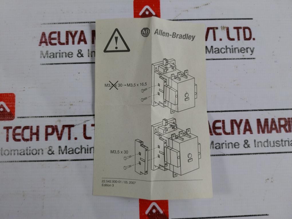 Allen-bradley 100-ds1-11 Auxiliary Contact Block Ser A 600Vac Max 10A