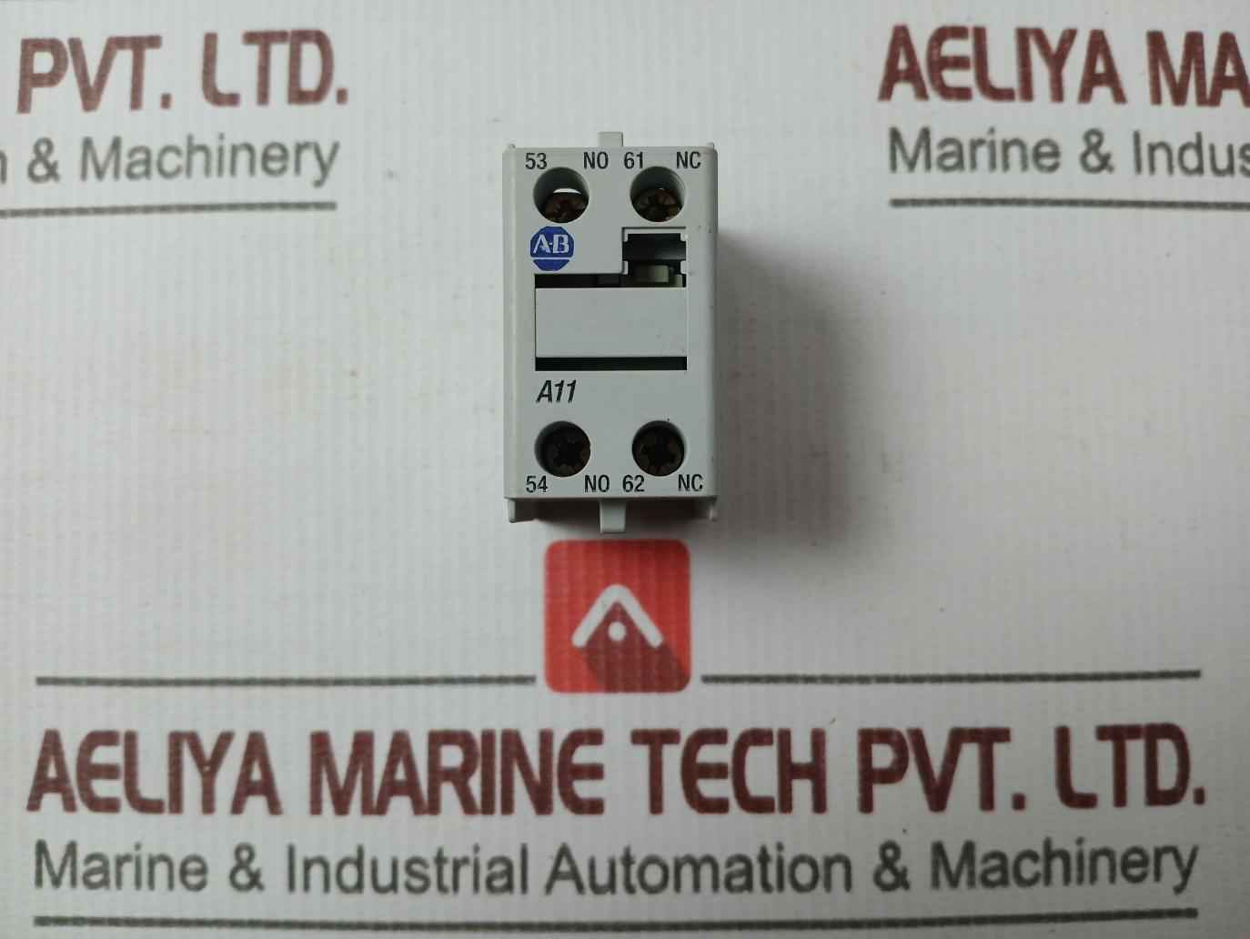 Allen-bradley 100-f Auxiliary Contact Block