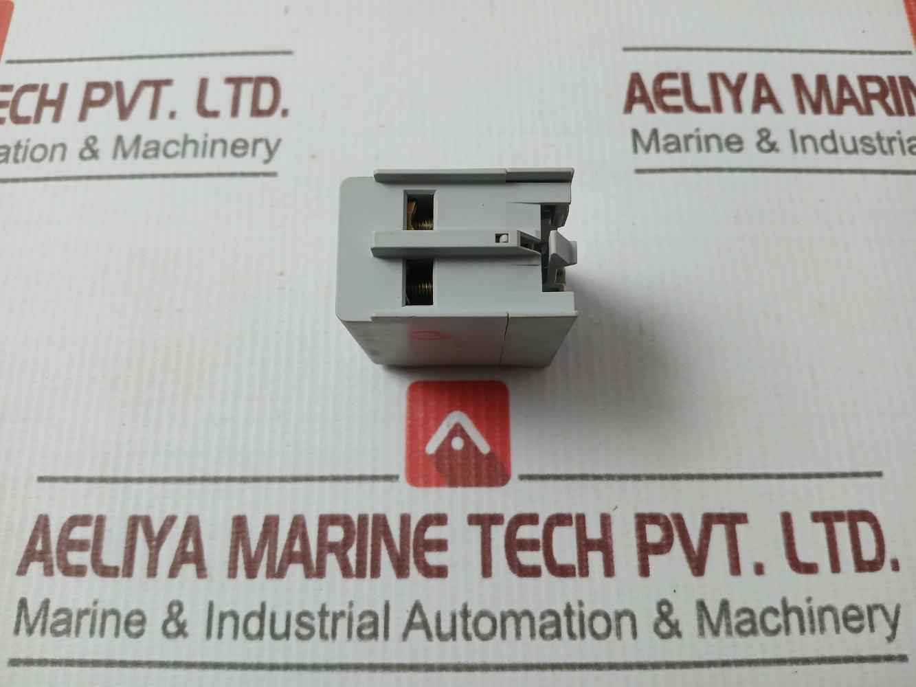 Allen-bradley 100-f Auxiliary Contact Block