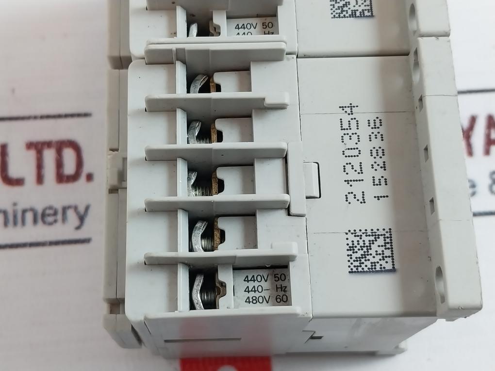 Allen-bradley 100-kmch 100-k09*01 Contactor 600v Ser.a