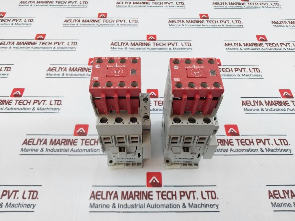 Allen-bradley 100S-f Safety Contactor Guard Master 24V Dc 690V 10A