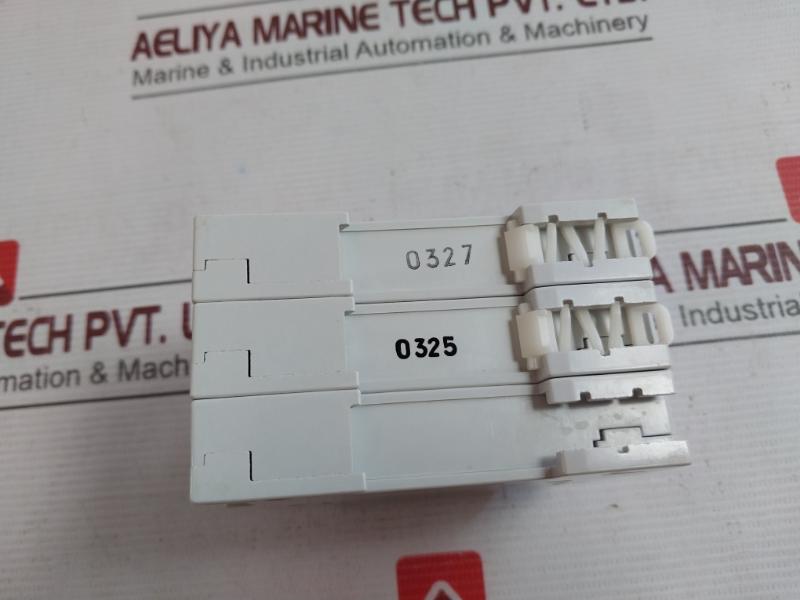 Allen-bradley 1492-cb2 Circuit Breaker Ser:C G 060, Ac420V, Ac300V Dc65V 25A 5Ka