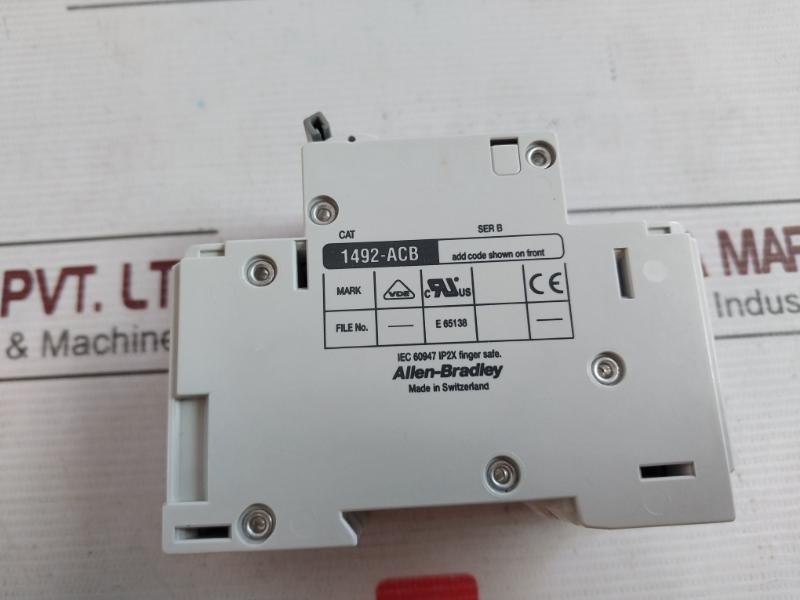 Allen-bradley 1492-cb2 Circuit Breaker Ser:C G 060, Ac420V, Ac300V Dc65V 25A 5Ka