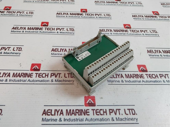 Allen-bradley 1492-ifm40F Digital Interface Module Ser: A