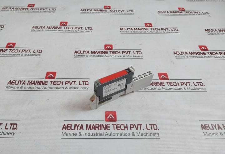 Allen-bradley 1734-vtm Voltage Terminal Module 120/240 Vac 50/60Hz Ser.C