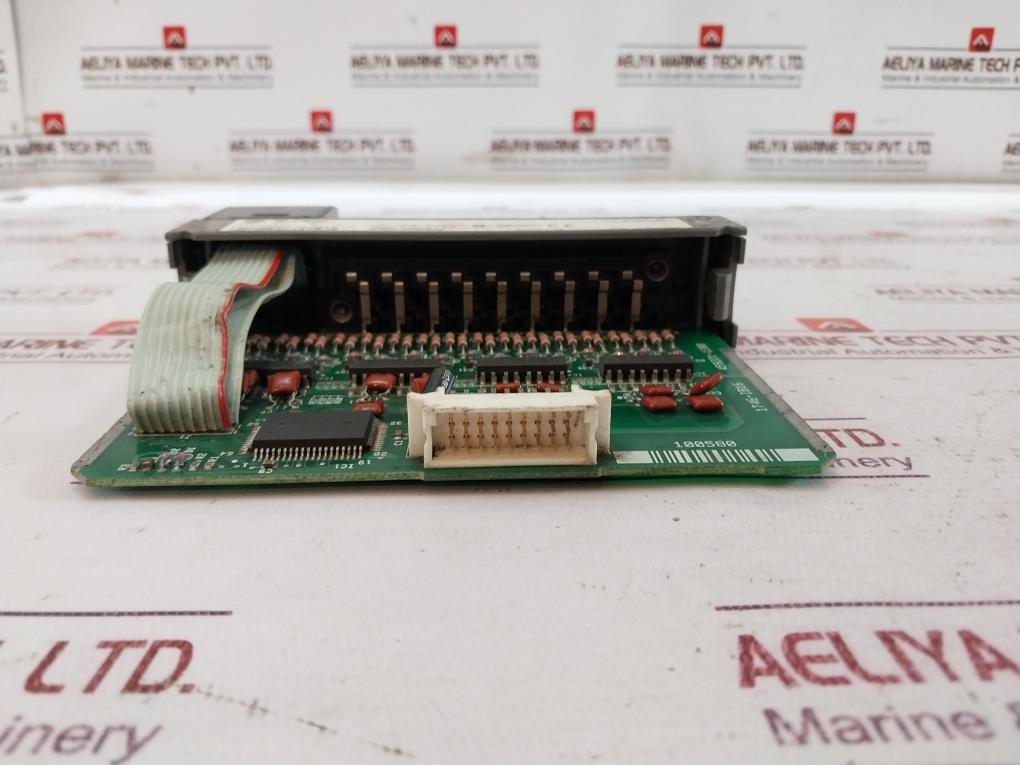 Allen-bradley 1746-ib16 Digital Input Module Dc-sink Slc500 Ser:C 10-30 Vdc