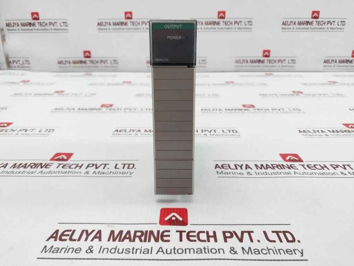 Allen-bradley 1746-no4I Analog Output Module 24Vdc 0Ma-21Ma