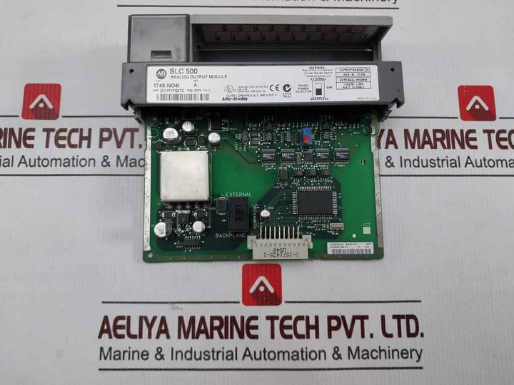 Allen-bradley 1746-no4I Analog Output Module 24Vdc 0Ma-21Ma