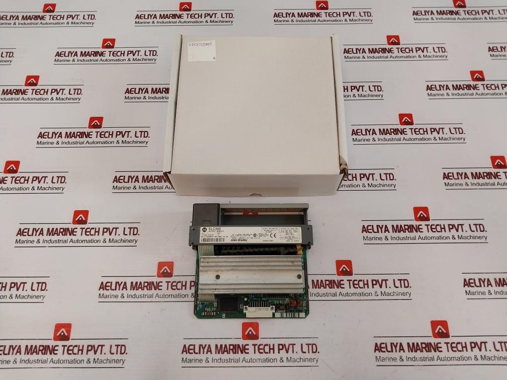 Allen-bradley 1746-oa16 Output Module 85-265 Vac, 50/60Hz