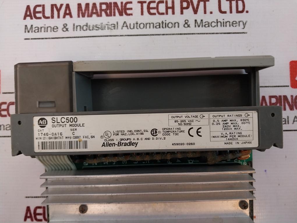 Allen-bradley 1746-oa16 Output Module 85-265 Vac, 50/60Hz