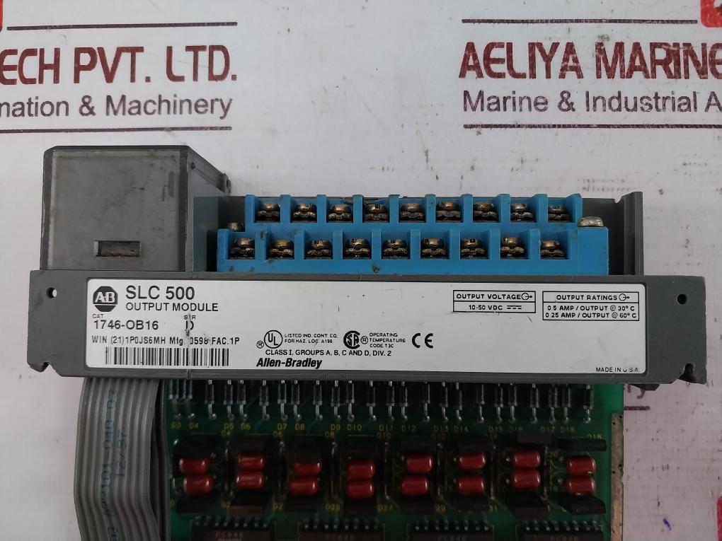 Allen-bradley 1746-ob16 Dc-source Output Module Slc500 Ser: D 10-50 Vdc