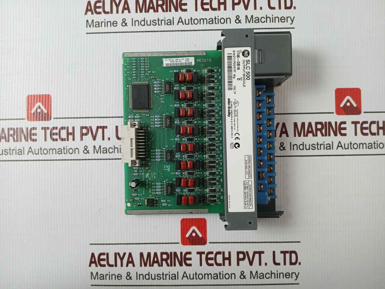 Allen-bradley 1746-ob16 Plc Output Module 10-50 Vdc 0.5 Amp