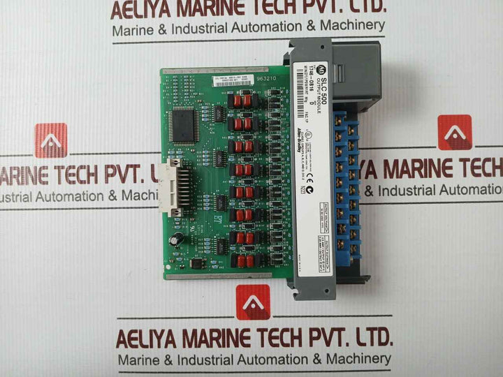 Allen-bradley 1746-ob16 Plc Output Module 10-50 Vdc 0.5 Amp
