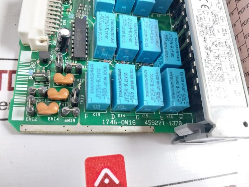 Allen-Bradley 1746-OW16 SLC 500 16 Point Digital Output Module