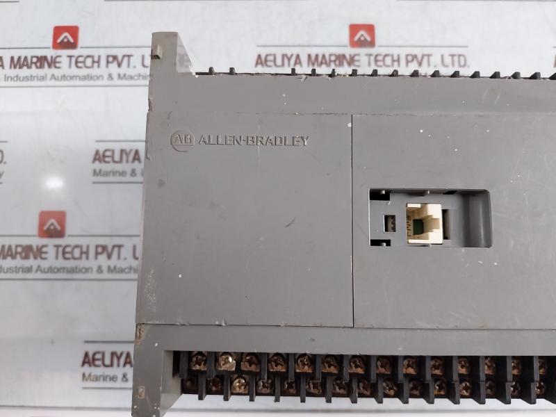 Allen-bradley 1747-l40f Slc 500 Programmable Controller Assembly 10-250 Vac