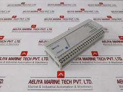 Allen-bradley 1761-l32Bwb Micrologix 1000 Controller Series E 7Va 24Vdc Selv