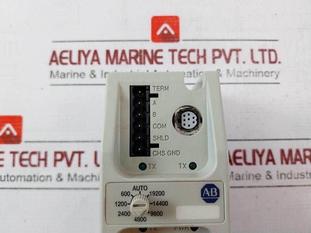 Allen-bradley 1761-net-aic Ser B Advanced Interface Converter Rev A 24Vdc 120 Ma