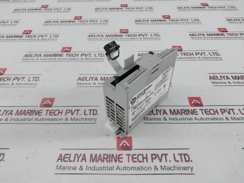 Allen-bradley 1762-ob32T Ser A Micrologix 32 Point D/O Module 24Vdc