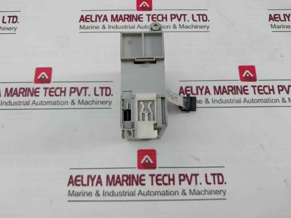 Allen-bradley 1762-ow16 Micrologix Relay Output Module 50/60Hz