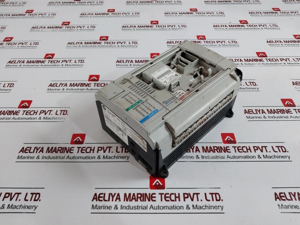 Allen-bradley 1764-28Bxb Micro Logix 1500 24V Sink/Source Dc Power Base Unit