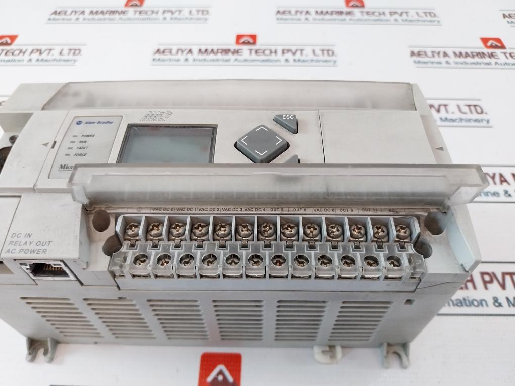 Allen-bradley 1766-l32Bwa Controller 24Vdc