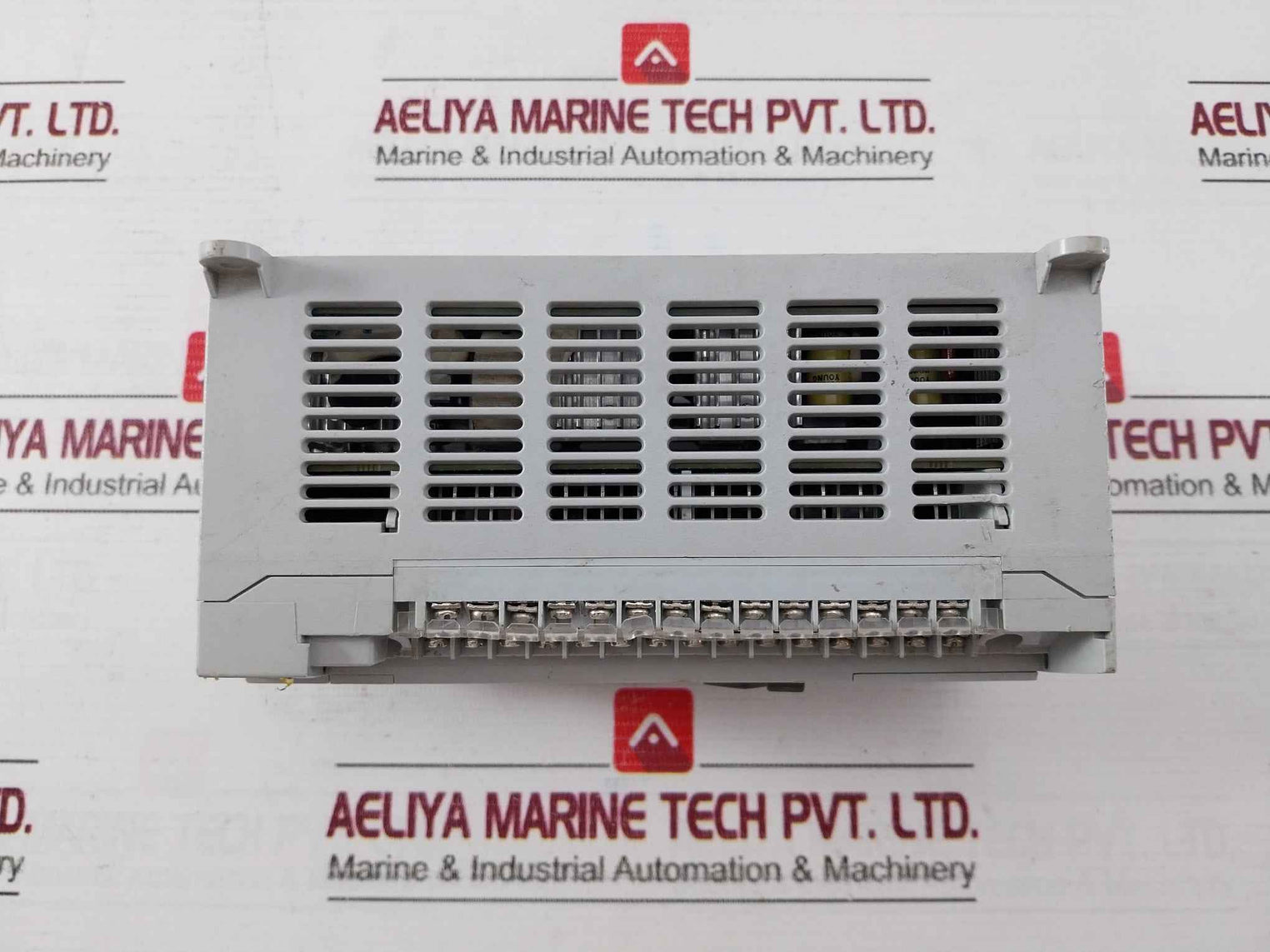 Allen-bradley 1766-l32Bxb 32 Point Controller 12-24Vdc Class 2 Pn-381009