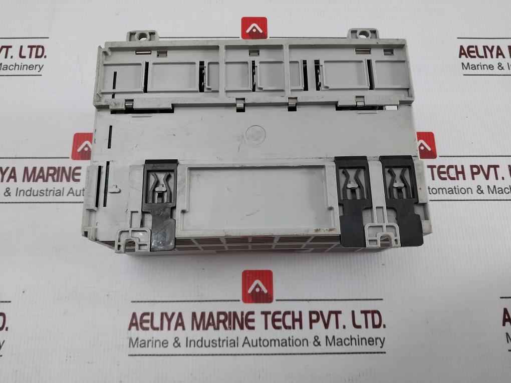 Allen-bradley 1769-l23E-qb1B Logix 5323E Packaged Controller Unit 10-26.4 Vdc
