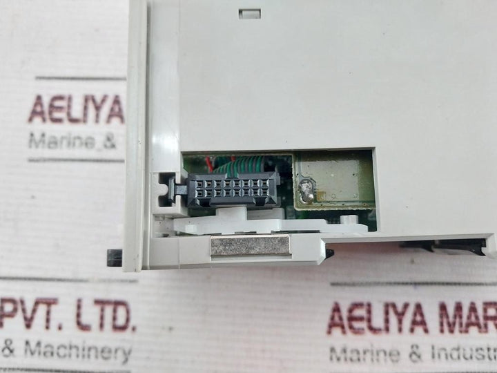 Allen-bradley 1769-ow16 Compact Logix Relay Output Module 95320765/04
