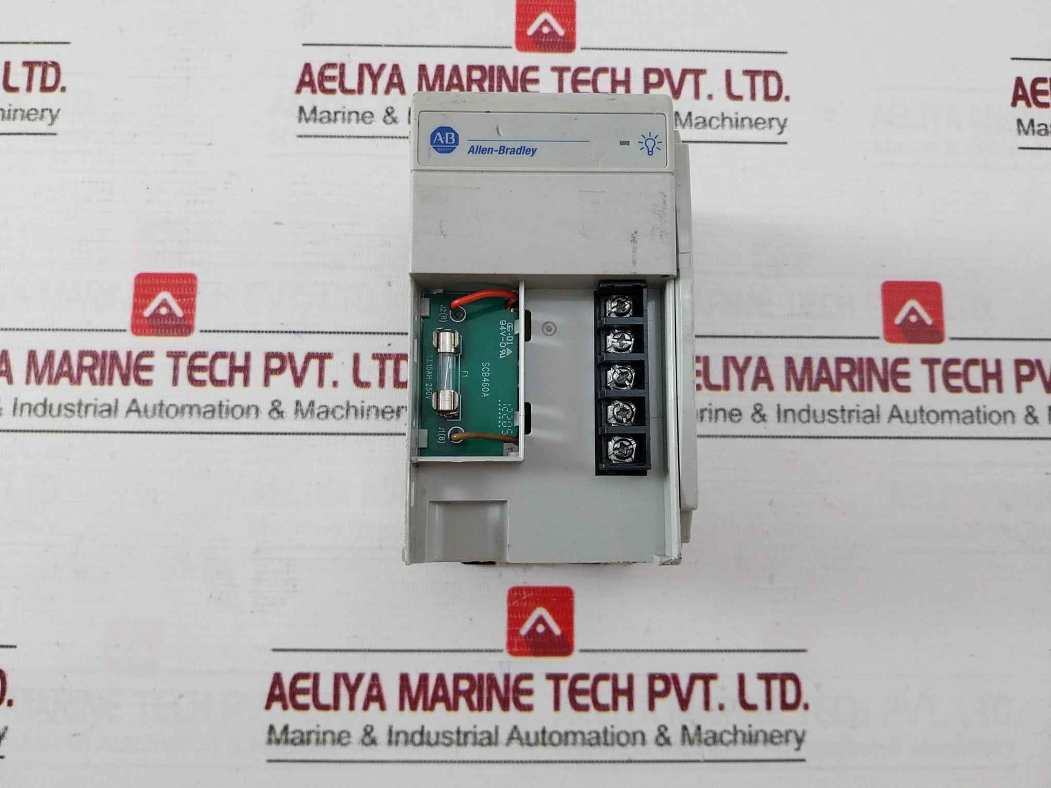 Allen-bradley 1769-pa4 Power Supply Module 85-265Vac 47-63 Hz