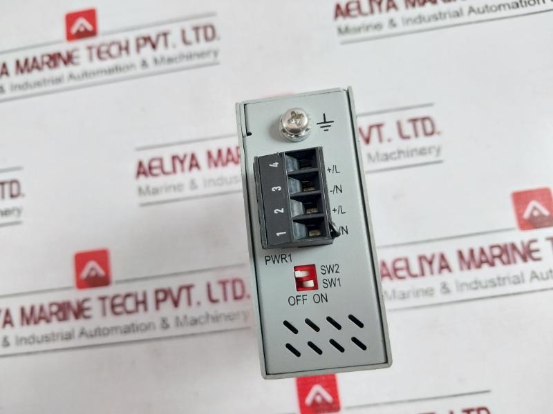 Allen-bradley 1783-US5T Stratix 2000 Ethernet Unmanaged Switch Pn-380791 24V