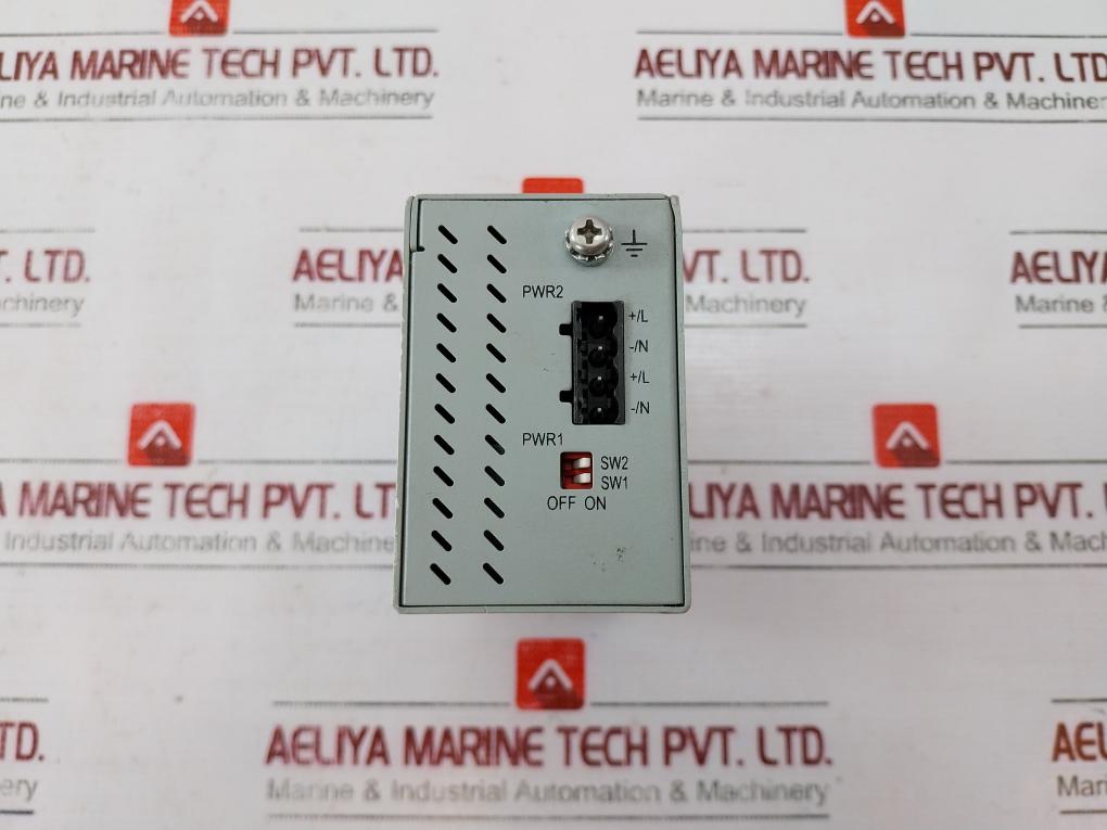 Allen-bradley 1783-us8T Stratix 2000 Ethernet Unmanaged Switch 24V