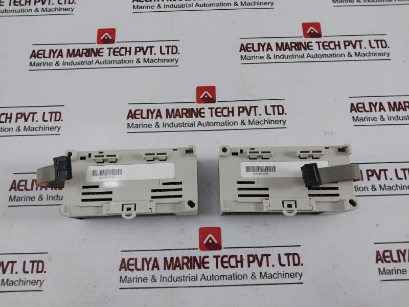 Allen-bradley 1790-t0B16X Compact Block Ldx Expansion Unit Ser.A 5Vdc /65 Ma Rev.C01