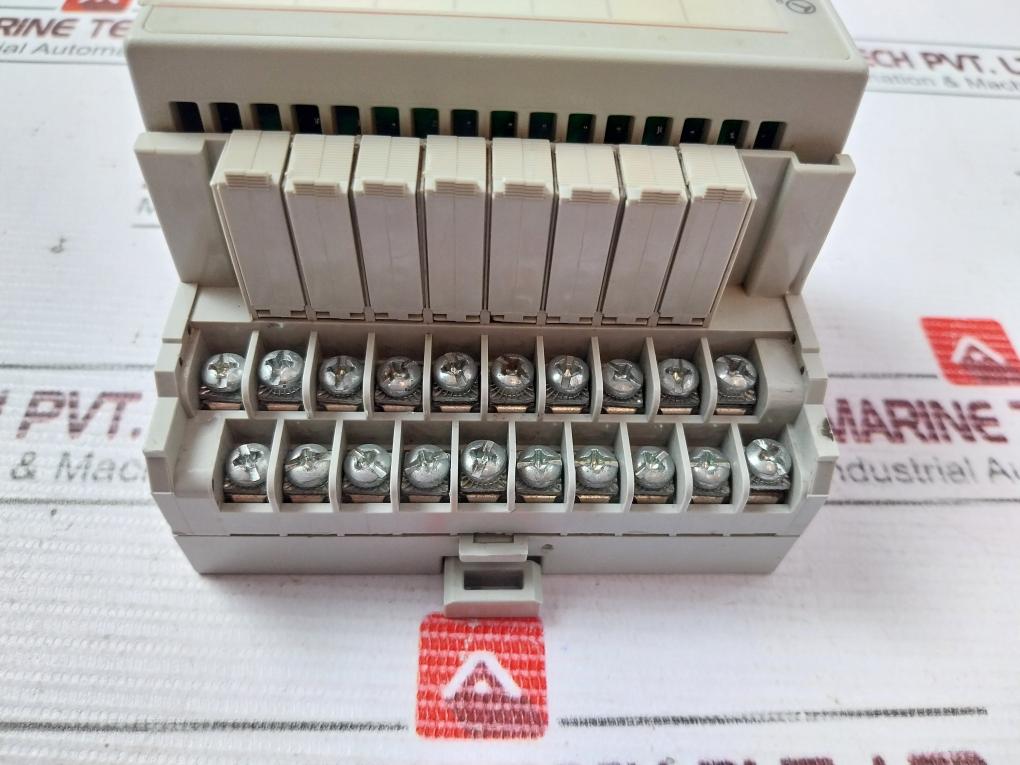 Allen-bradley 1794-oa8 Flex I/O Output Module 120 Vac