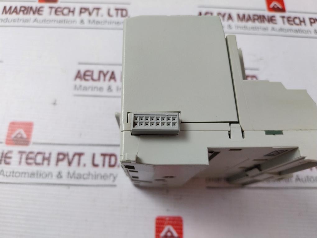 Allen-bradley 1794-oa8 Flex I/O Output Module 120 Vac