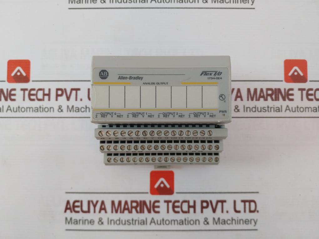 Allen-bradley 1794-oe4 Analog Output Module