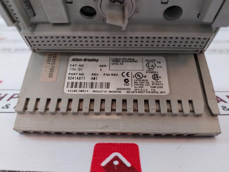 Allen-bradley 1794-tb3 Terminal Block , Flexbus 5Vdc, 10A, Atex Certified, 1935570000