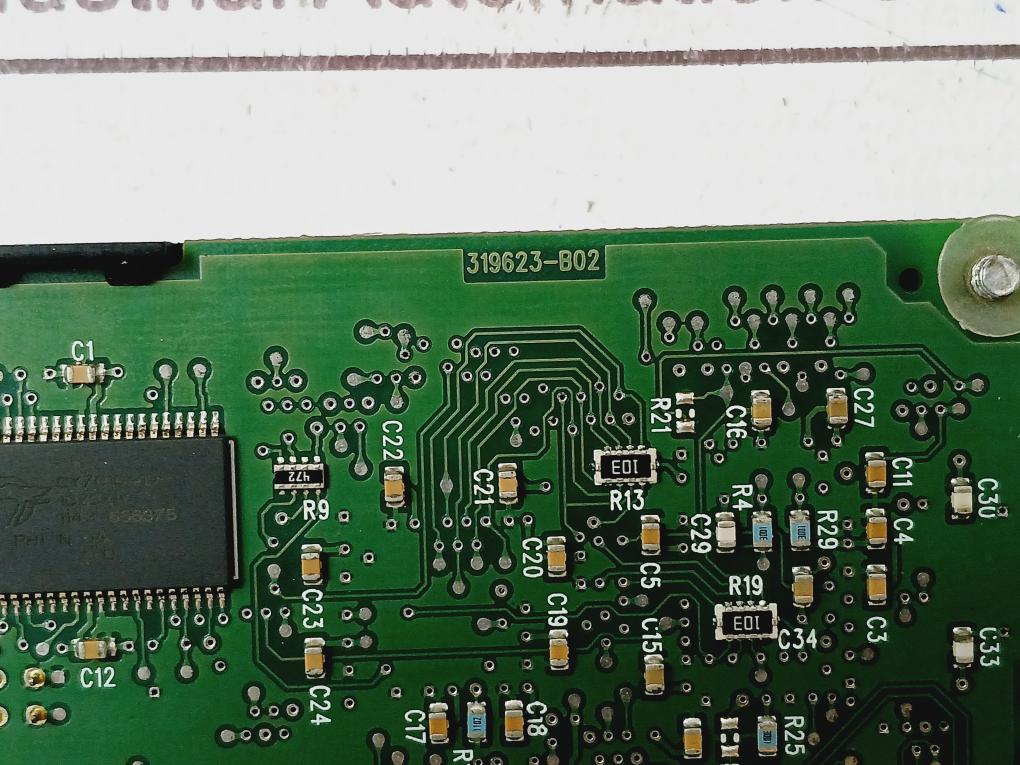 Allen-bradley 20-comm-e Ethernet Adapter Module Ser B 5Vdc 350Ma 10/100 Mbps