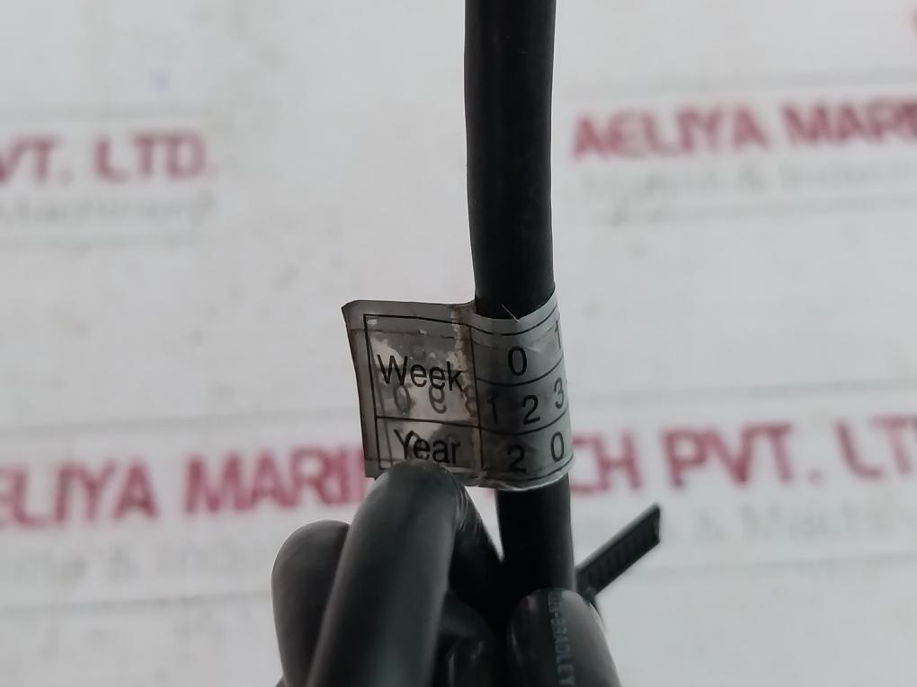 Allen-bradley 20-him-c3s Full Numeric Lcd Powerflex Digital Speed Control Ip 66