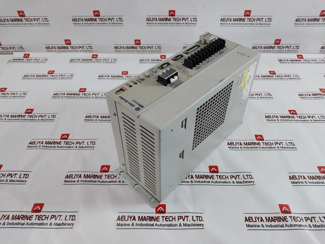 Allen-bradley 2098-dsd-hv030X-dn Ultra 3000I Servo Drive 230/460 Vac 50-60 Hz
