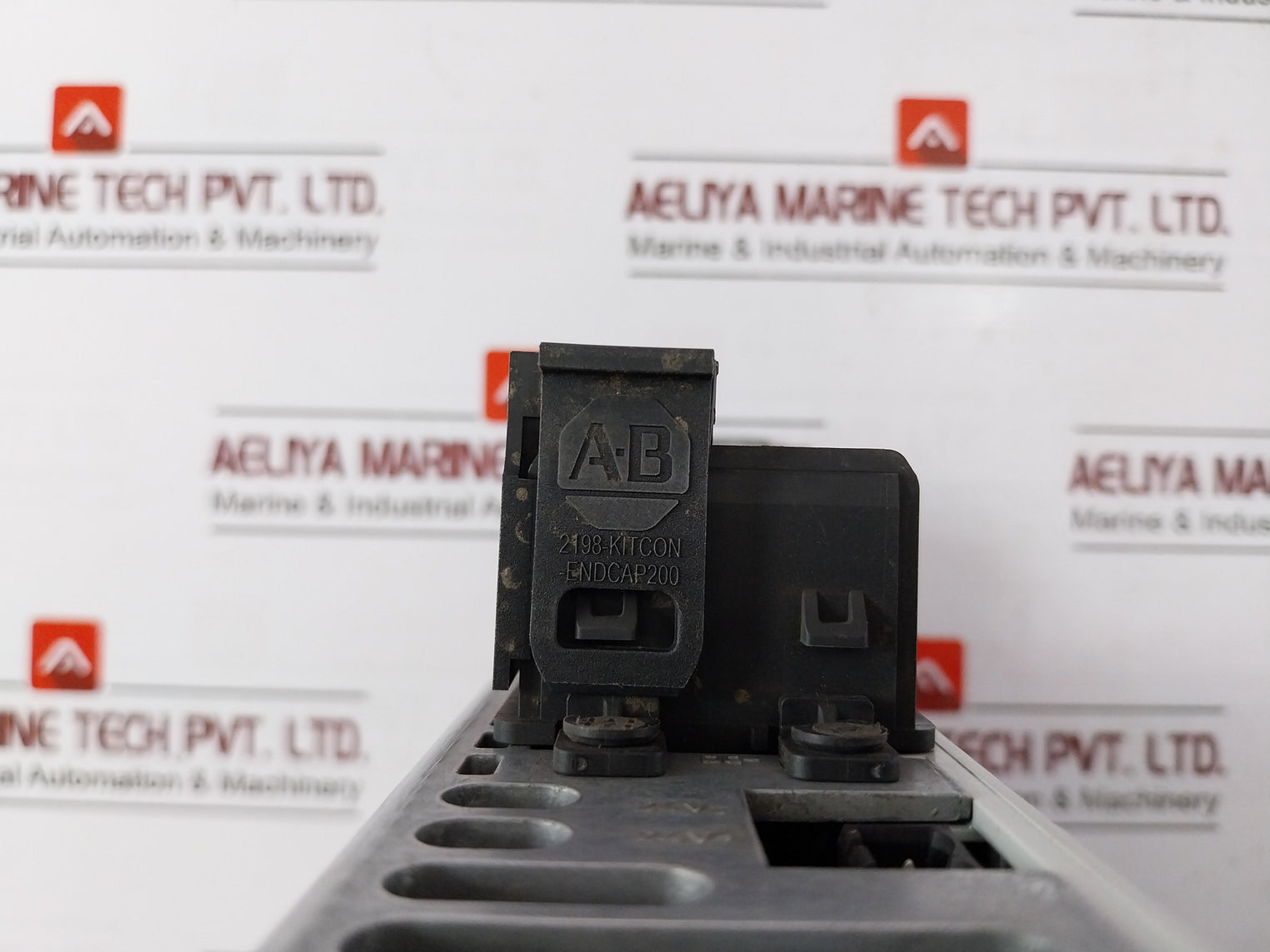 Allen-bradley 2198-p070 Kinetix 5700 Dc Bus Supply 70.3A 324-528Vac