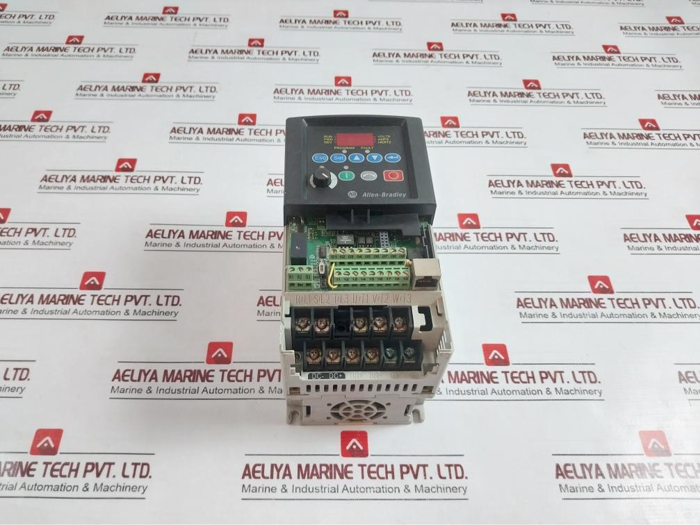 Allen-bradley 22B-a2P3N104 Powerflex 4 Ac Drive 0.4Kw 180-264V (Not Working)