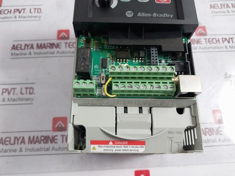 Allen-bradley 22B-d010N104 Powerflex 4 Variable Frequency Drive Efb0412Vhd