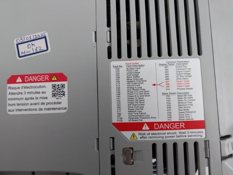 Allen-bradley 22B-d017N104 Ser A Powerflex 40 Ac Drive 3 Phase 380-480V 48-63Hz