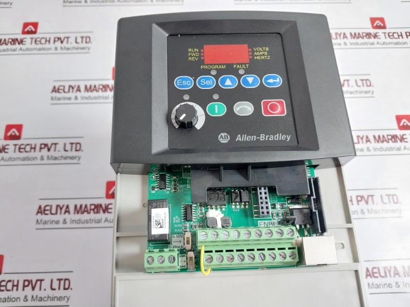 Allen-bradley 22B-d017N104 Ser A Powerflex 40 Ac Drive 3 Phase 380-480V 48-63Hz