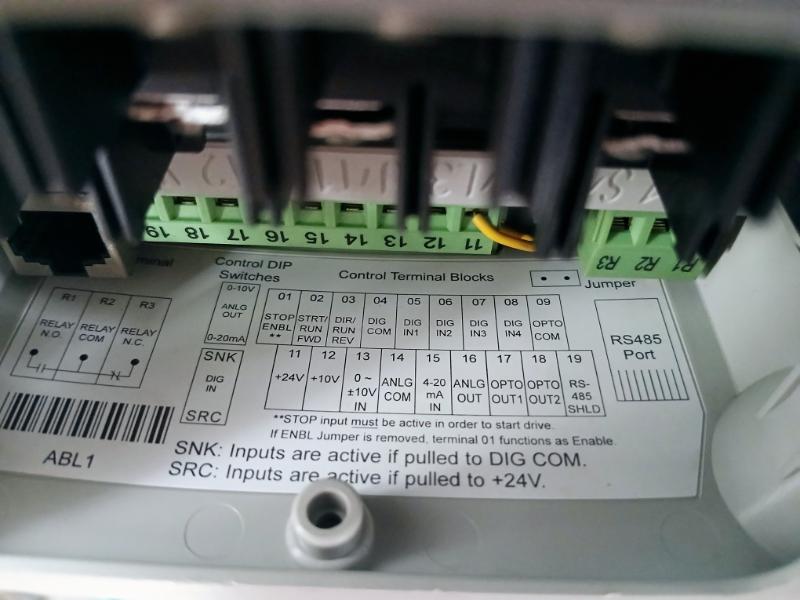 Allen-bradley 22B-a2P3N104 Power Flex Ac Drive 40 0.4Kw/0.5Hp Ser A 180-264V